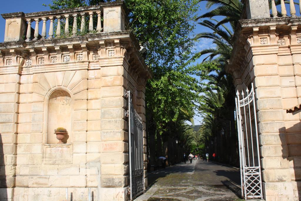 La Chiave Di Volta Bed & Breakfast Ragusa Exterior photo